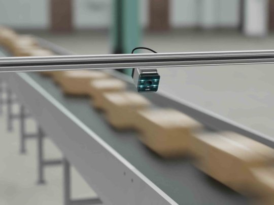 Nion 3D-Kamera über einem Förderband mit Paketen