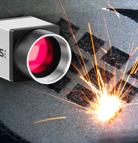 IDS Industriekamera erfasst Laserstrahlpunkt