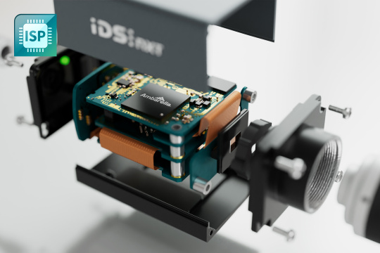 Innenansicht einer IDS NXT KI-Kamera mit Ambarelle Chip