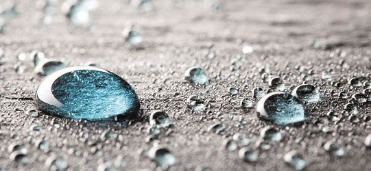 Wassertropfen als Nahaufnahme.