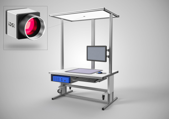 Montageassistenzsystem „Der Schlaue Klaus“ mit USB 3 uEye CP Industriekamera von IDS