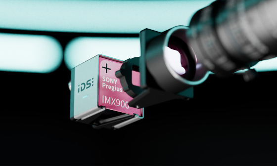 IDS Monitoring-Kamera, Label mit Aufschrift Sony Pregius IMX900 und Objektiv.