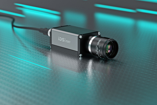 IDS NXT malibu Kamera in neon-türkisenem Licht