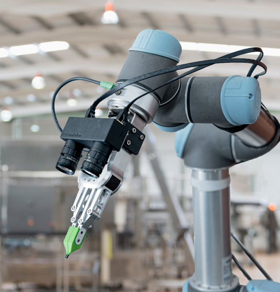 Roboterarm mit IDS Kameras