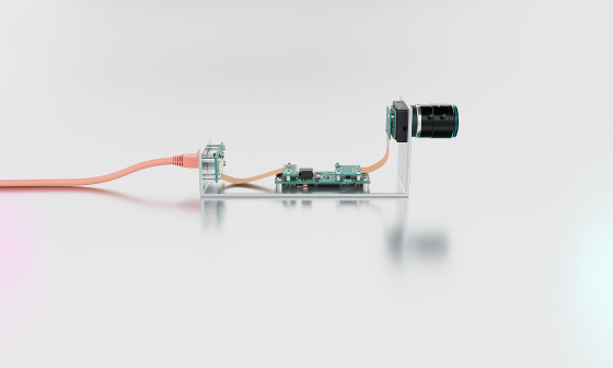 Industriekamera mit abgesetztem Board aus der konfigurierbaren uEye-ACP-Serie von IDS