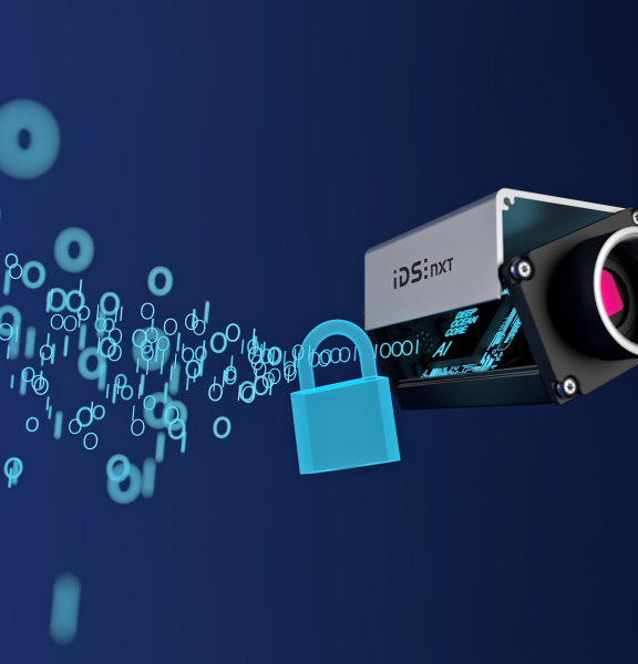IDS NXT mit offenem Gehäuse „KI“, Code & Schloss links daneben