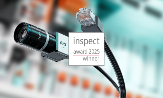Gehauste uEye Live Kamera mit inspect award Logo
