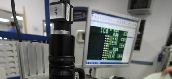 Erstmusterprüfung für Leiterplattenmontage: Norcott (UK) mit IDS USB 3 uEye CP