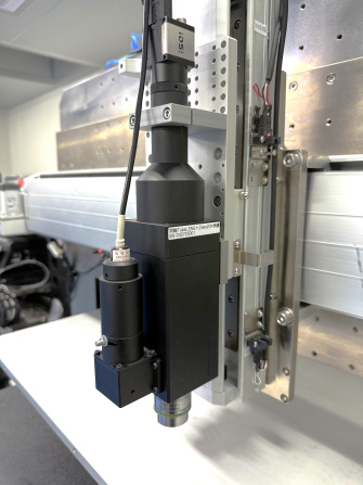 uLED-Laserlötanlage von MSP mit IDS Industriekamera uEye CP